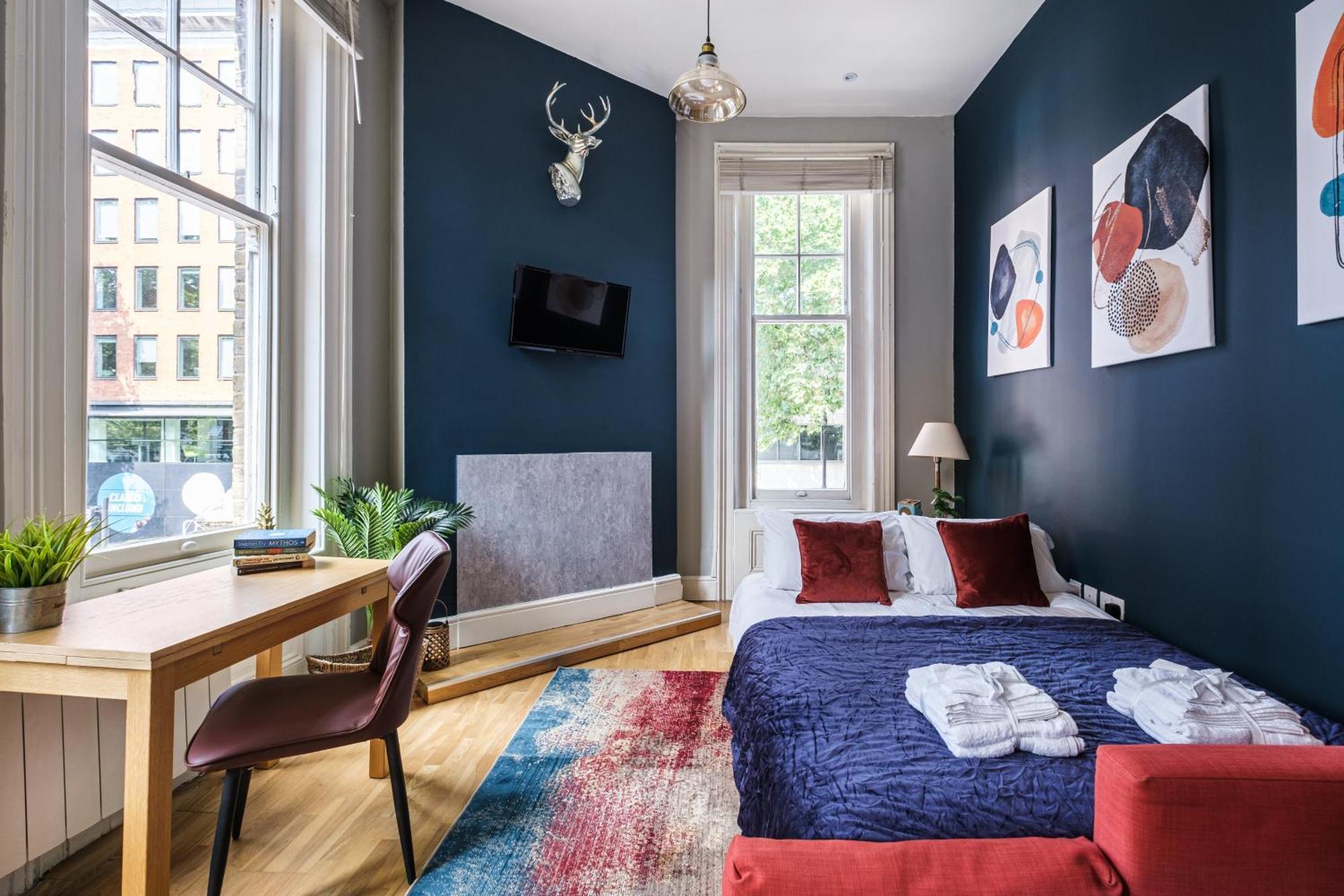 Sunny Corner Apartment In Center Of Londra Exterior foto